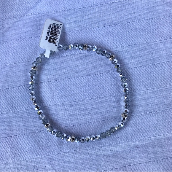 Three bracelets - Picture 5 of 5